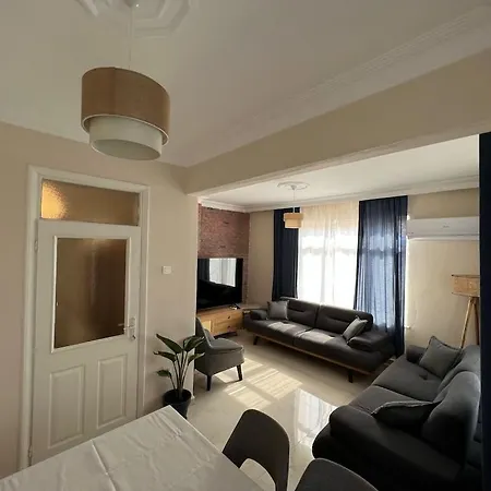 Daire Kaleici, Old 3 Bed